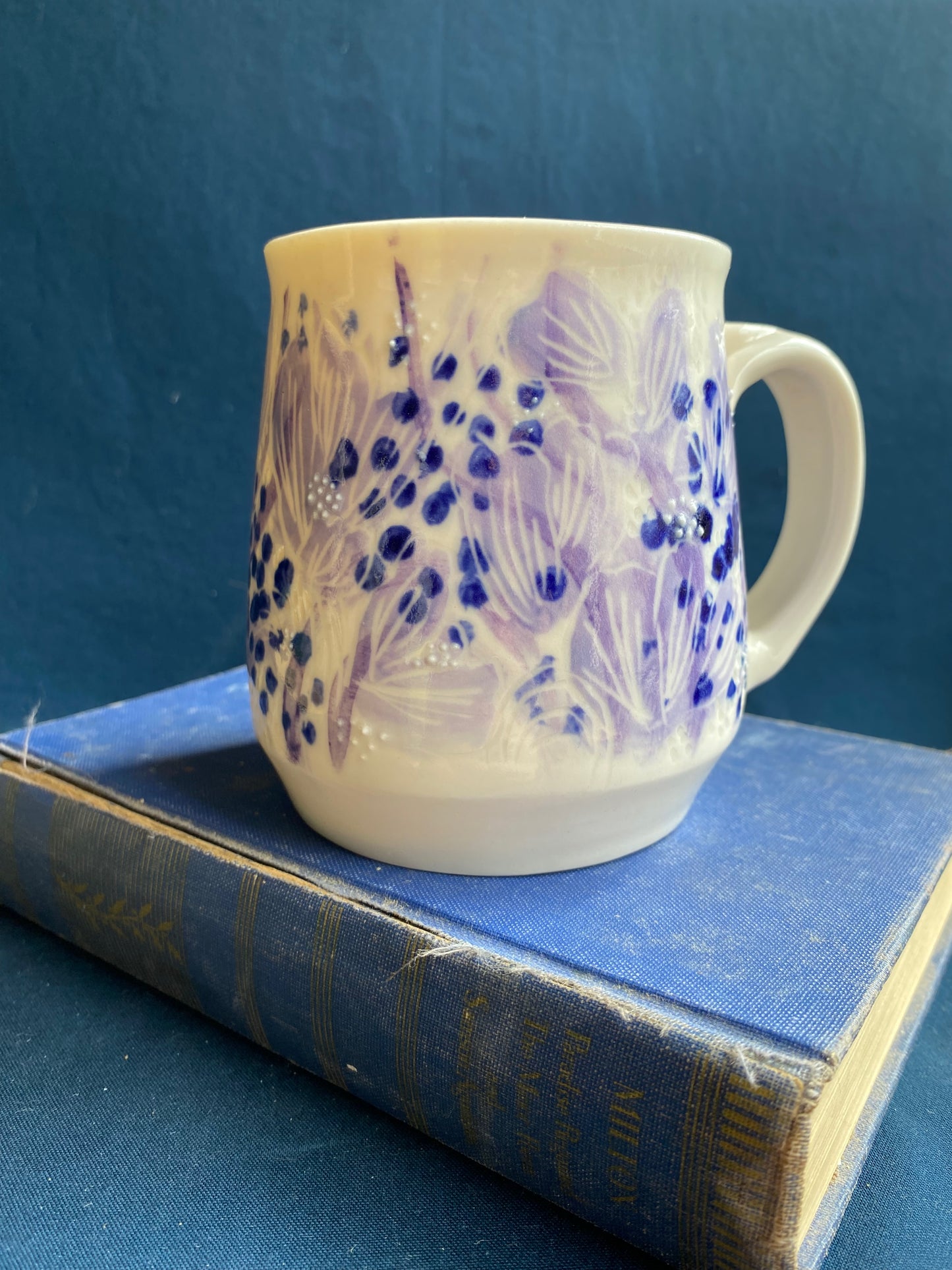 Violet Anemone Carved Mug