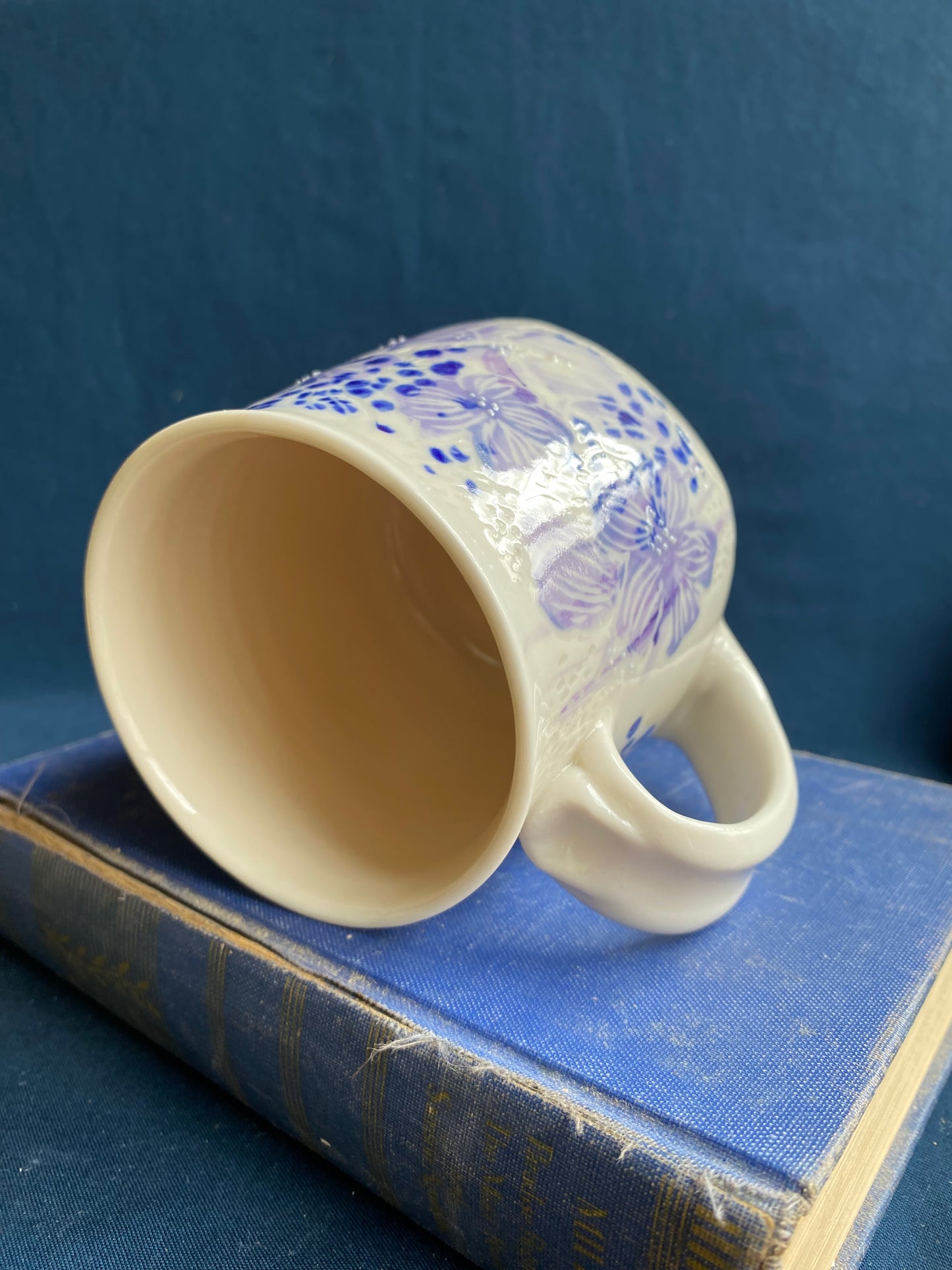Violet Anemone Carved Mug