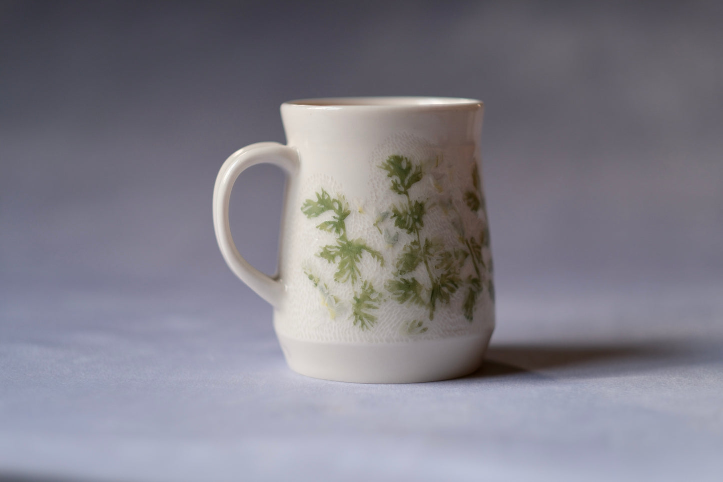Dutchman's Breeches Carved Mug